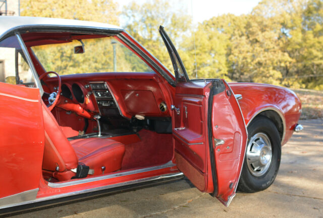 1967 Chevrolet Camaro Red on Red Rallysport - photo 11
