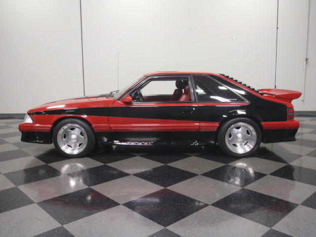 1988 Ford Mustang GT - photo 3