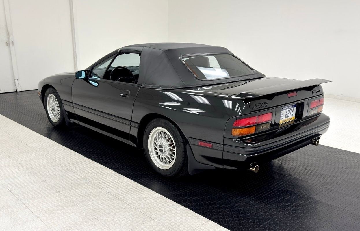 1988 Mazda RX-7 Convertible - photo 5