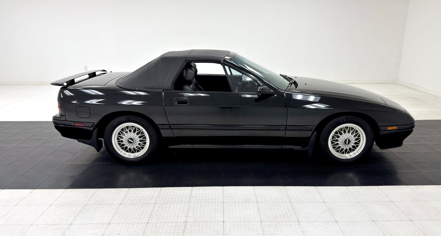 1988 Mazda RX-7 Convertible - photo 9