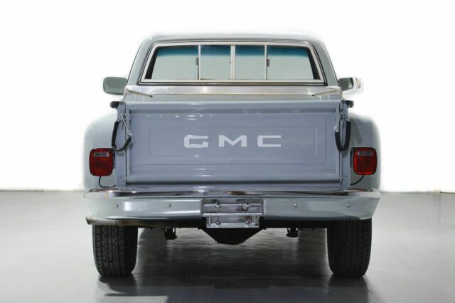 1982 GMC Sierra 2500 Step-Side 8 foot bed - photo 5