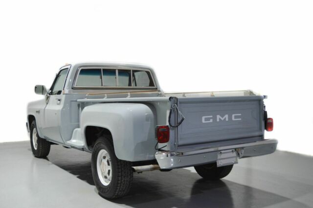 1982 GMC Sierra 2500 Step-Side 8 foot bed - photo 6