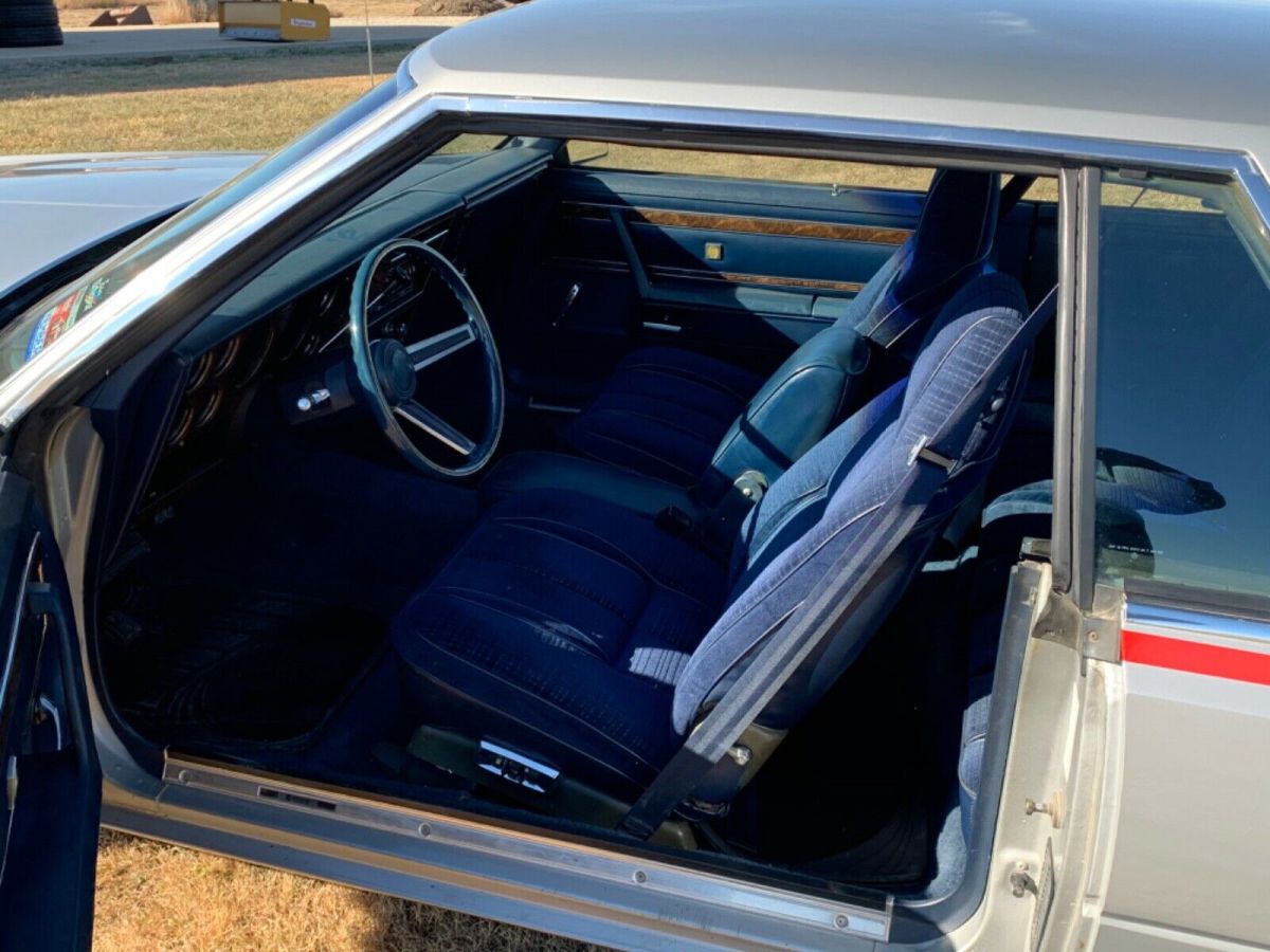 1980 Chrysler 300 Series - photo 7