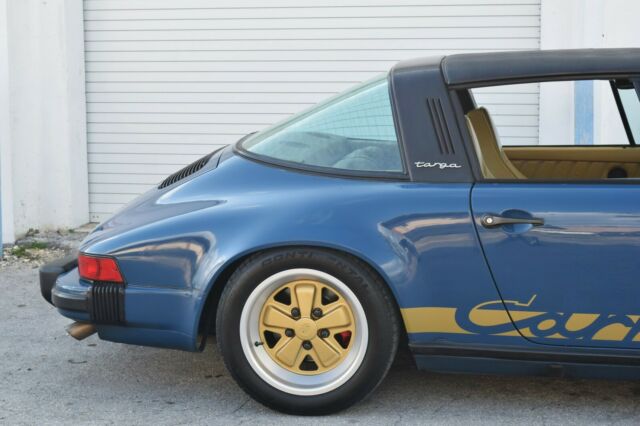 1982 Porsche 911 SC Targa - photo 12