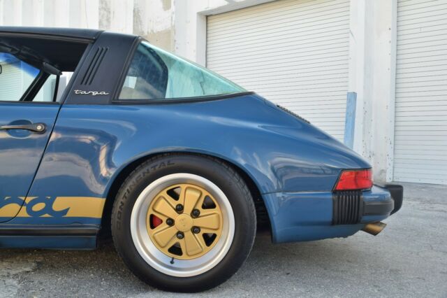 1982 Porsche 911 SC Targa - photo 3