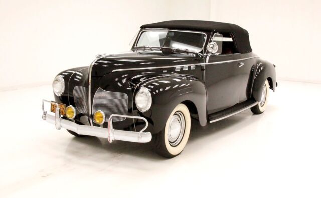 1 of 1085/228.1ci I6/Power Top/Well Restored/Art Deco Styling/Wonderful Paint 1940 DeSoto Custom Series S7C Convertible Coupe