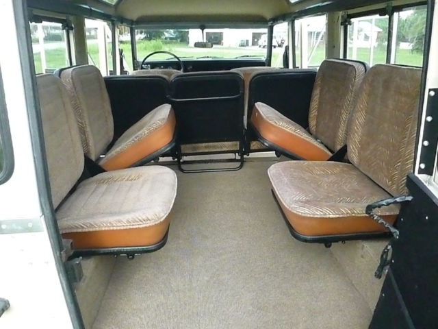 1982 Land Rover Defender Defender 110 - photo 12