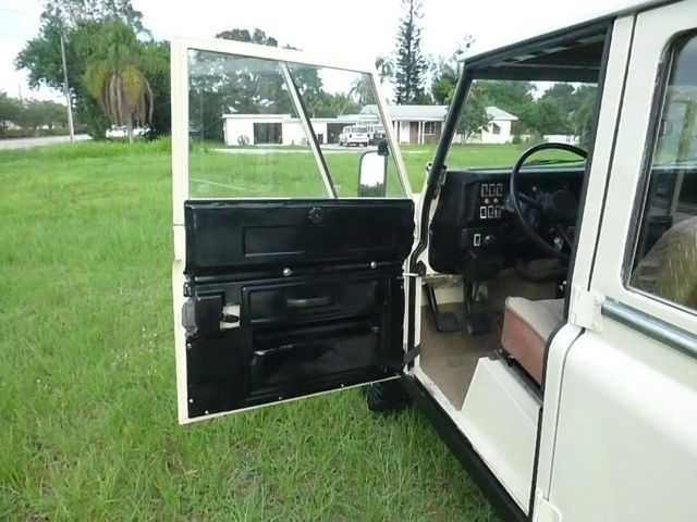 1982 Land Rover Defender Defender 110 - photo 6