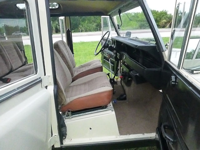 1982 Land Rover Defender Defender 110 - photo 9