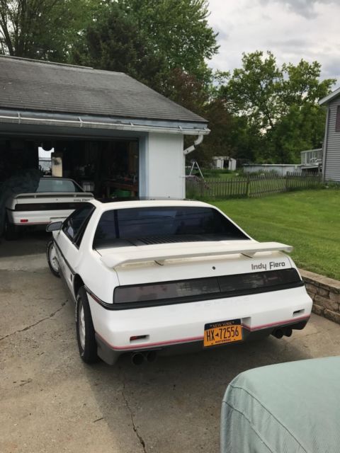 1984 Pontiac Fiero Indy - photo 4