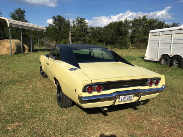 1968 Dodge Charger - photo 2