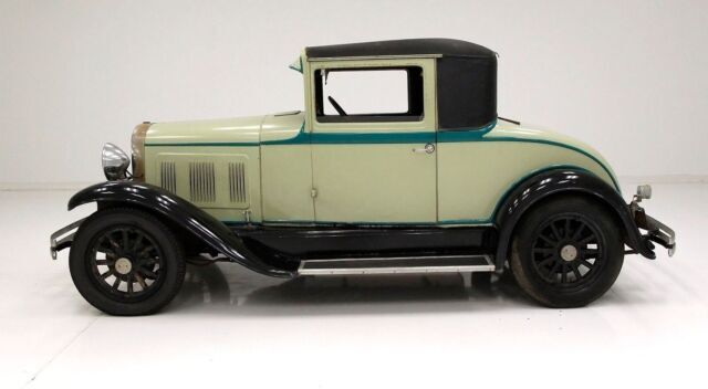 1930 Willys 98B Coupe - photo 2