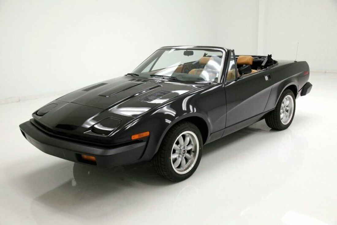 1 of 400 Built/Deep Black Repaint/Snazzy British Plaid/V8 Power 4 BBL Carb 1980 Triumph TR8