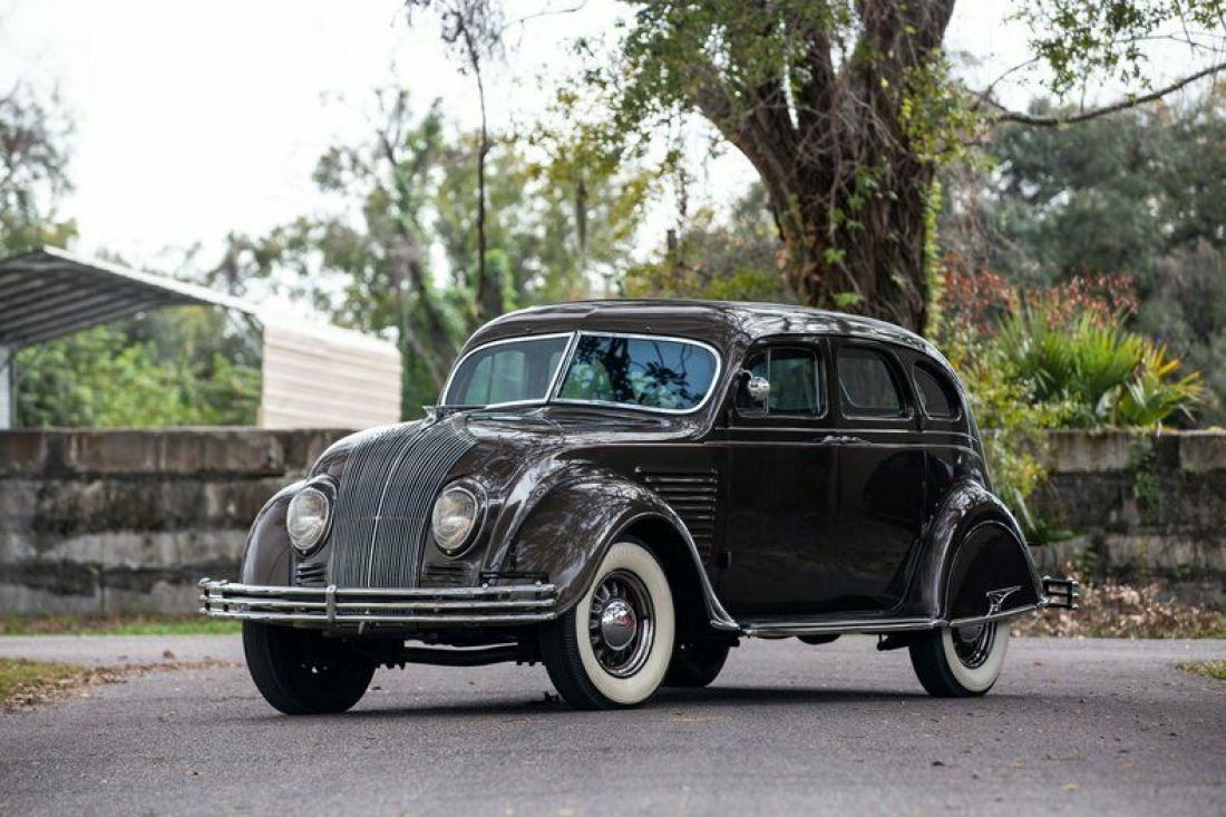 1 of 445 "CY" Canadian Airflows 1934 Chrysler Airflow