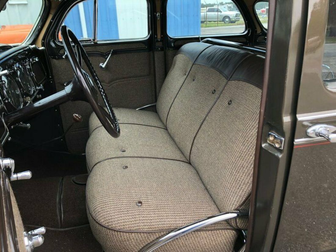 1934 Chrysler Airflow - photo 8