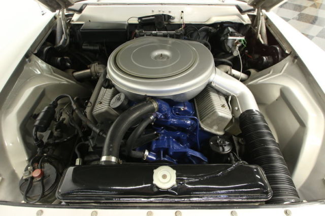 1957 Lincoln Continental - photo 3