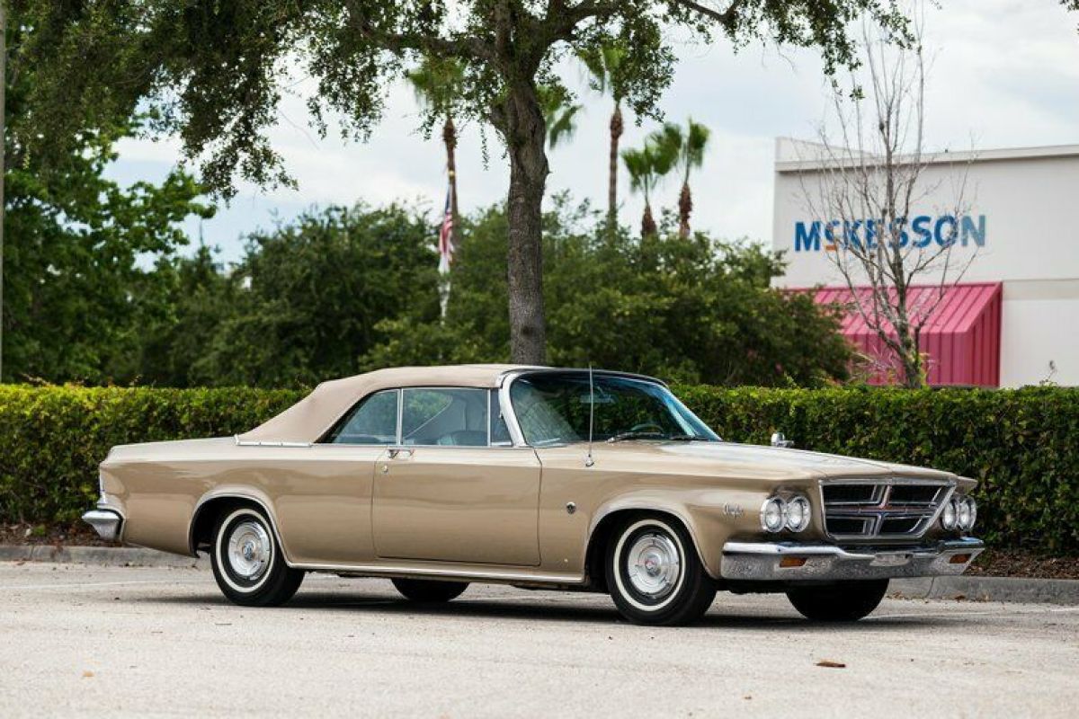 1964 Chrysler 300 Series - photo 4