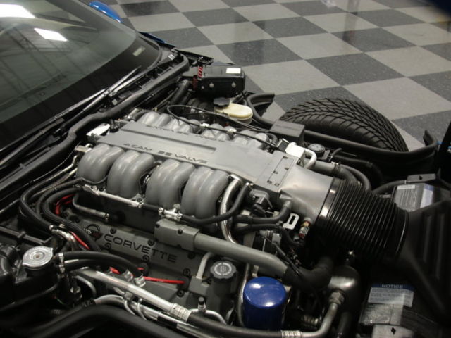 1993 Chevrolet Corvette Base Hatchback 2-Door - photo 4