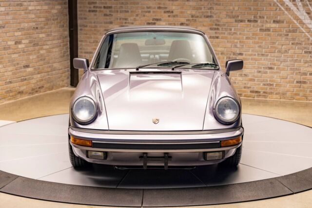 1988 Porsche 911 Targa "Commemorative Edition" - photo 2