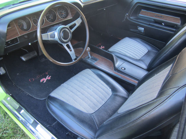 1970 Dodge Challenger R/T SE - photo 13