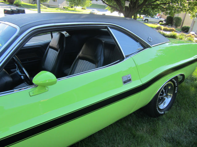 1970 Dodge Challenger R/T SE - photo 7