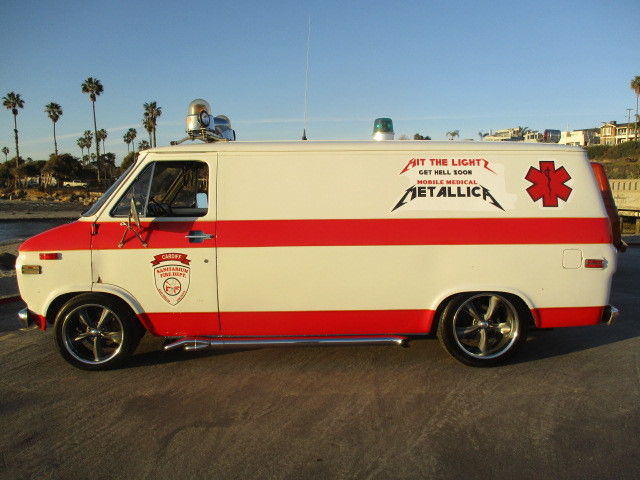 1974 Chevrolet G20 Van TAILGATING KING - photo 9