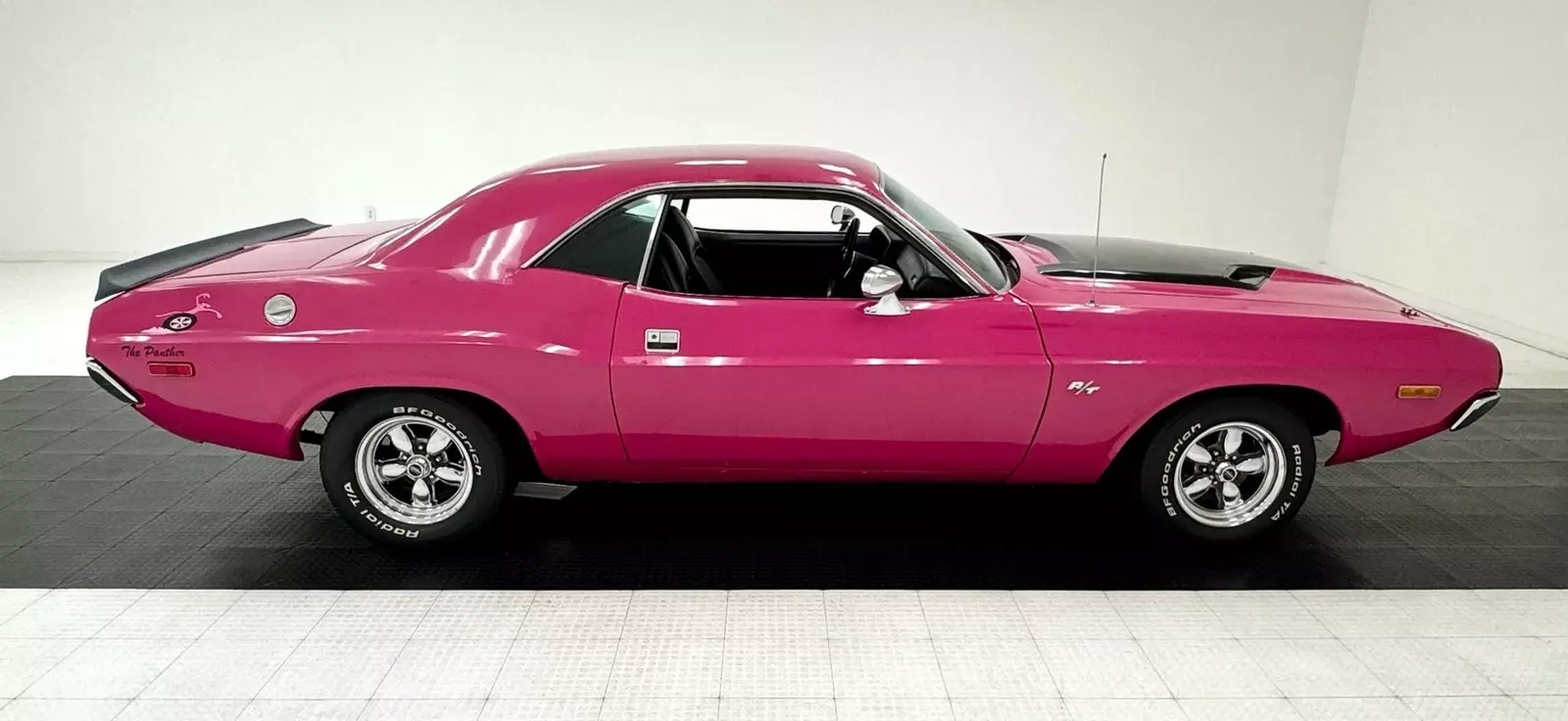 1972 Dodge Challenger Hardtop - photo 6