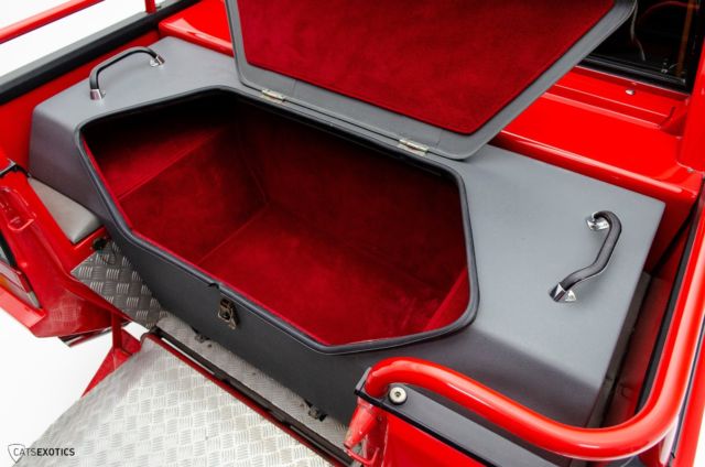 1990 Lamborghini LM002 - photo 6