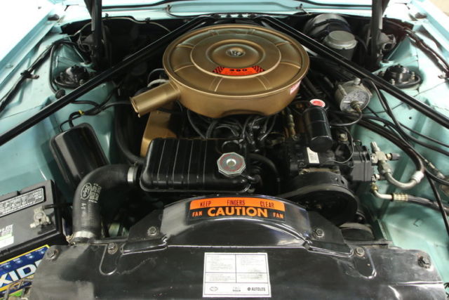 1965 Ford Thunderbird Convertible - photo 4