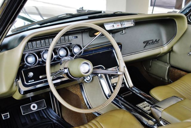 1965 Ford Thunderbird - photo 10