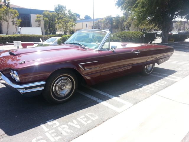1965 Ford Thunderbird Convertible - photo 2