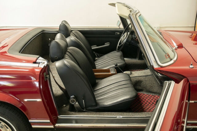 1969 Mercedes-Benz SL-Class 280SL Roadster - photo 11