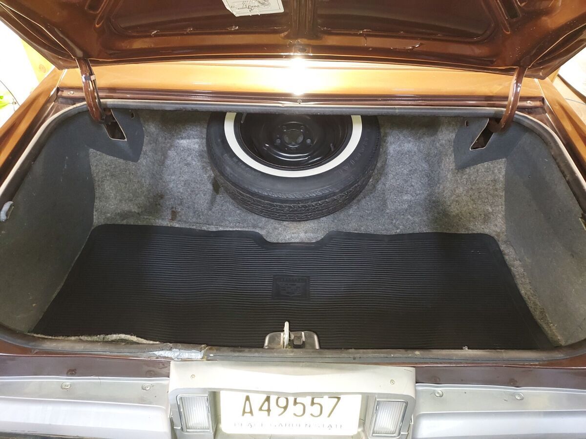 1979 Cadillac DeVille 425ci Auto A/C Power Steering & Brakes - photo 9