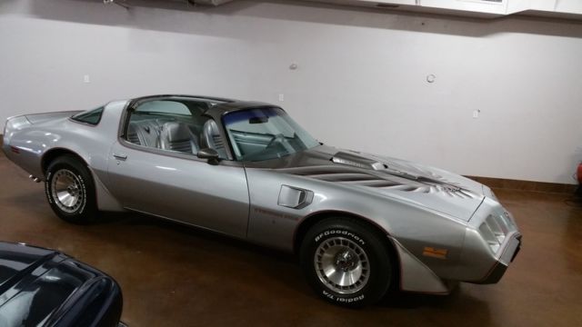 1979 Pontiac Trans Am 13,000 MILES - photo 3