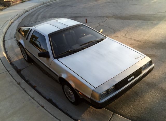 1983 DeLorean Gull-wing doors - photo 4