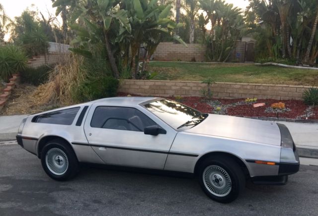 1983 DeLorean Gull-wing doors - photo 5