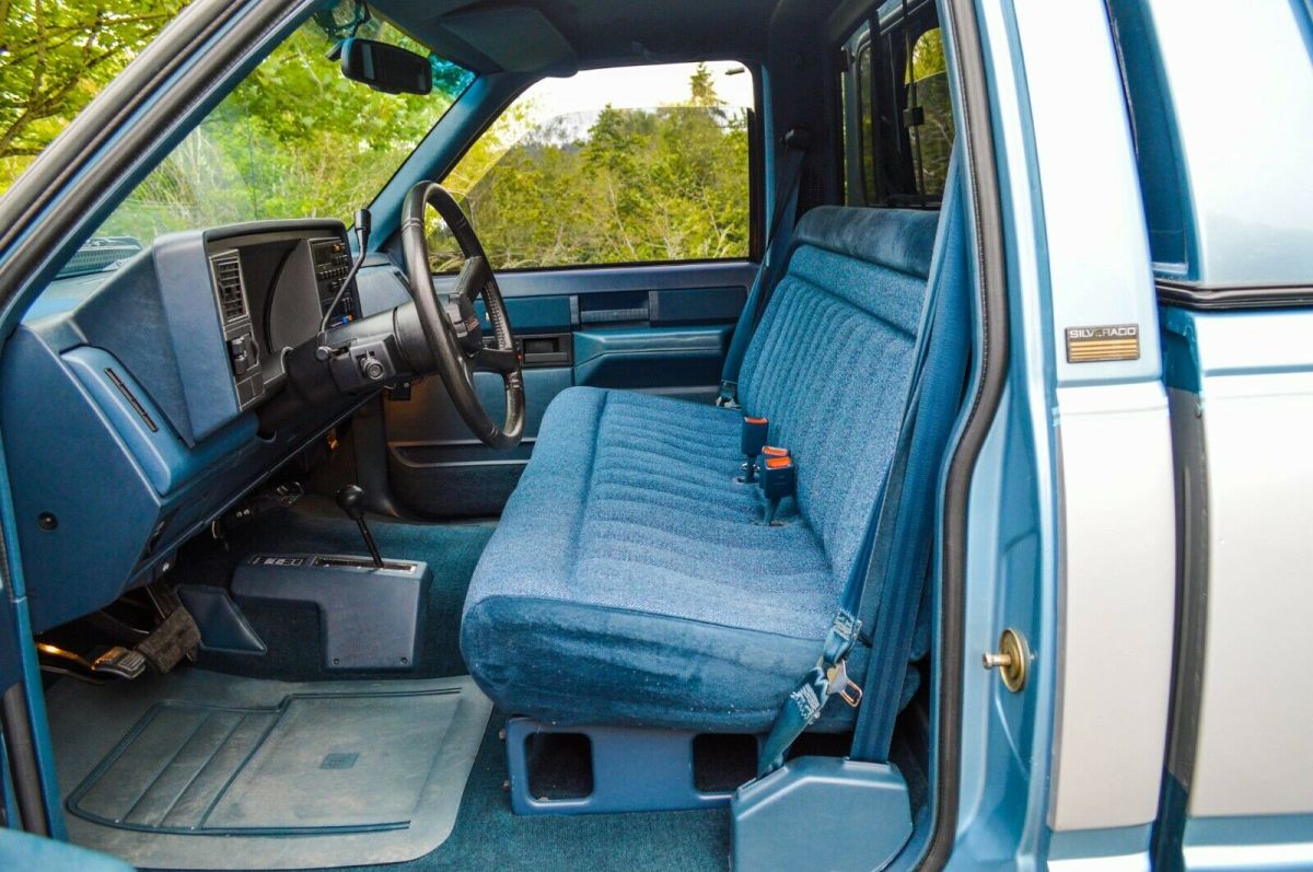 1989 Chevrolet Silverado 2500 ~ 4X4 ~ 37K MILES - photo 11