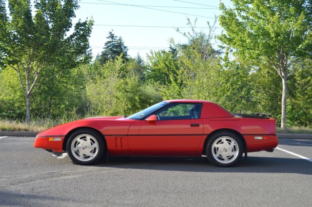 1 OWNER 1989 CORVETTE ROADSTER FACTORY HARDTOP ONLY 28K ORIG MILES 1989 Chevrolet Corvette