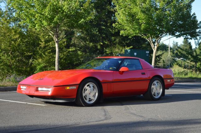 1989 Chevrolet Corvette - photo 2
