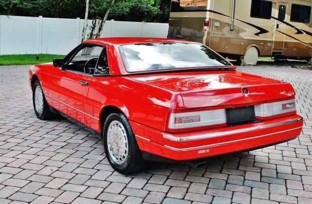 1992 Cadillac Allante Convertible - photo 3