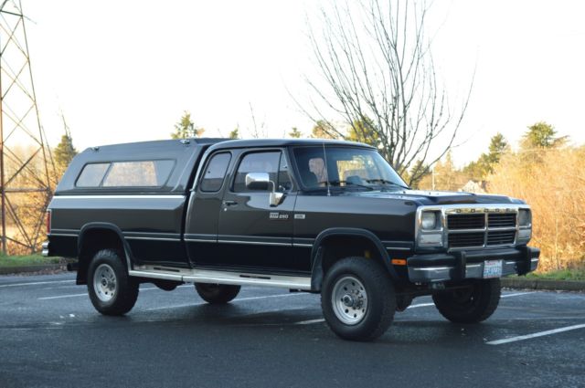 1993 Dodge Ram 2500 - photo 6
