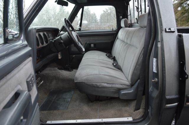 1993 Dodge Ram 2500 - photo 11