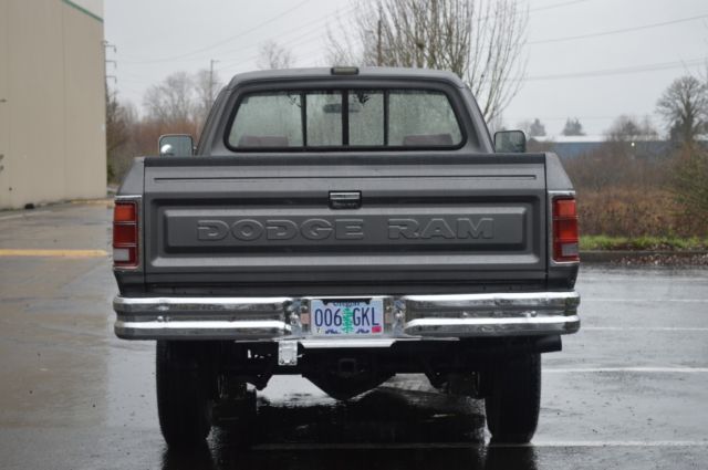 1993 Dodge Ram 2500 - photo 5