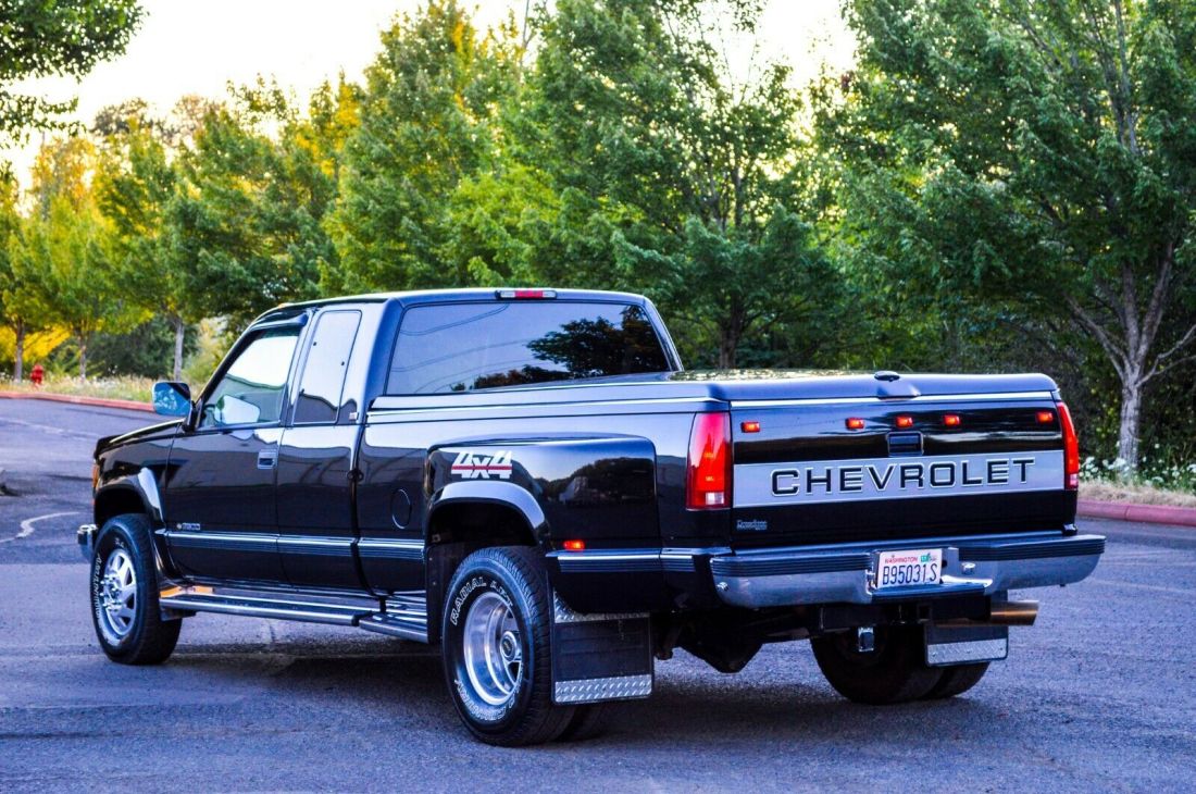 1994 Chevrolet Silverado 3500 ~ 4X4 ~ 33K MILES - photo 5