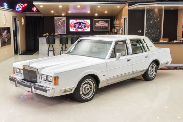 1989 Lincoln Town Car Signature - photo 5