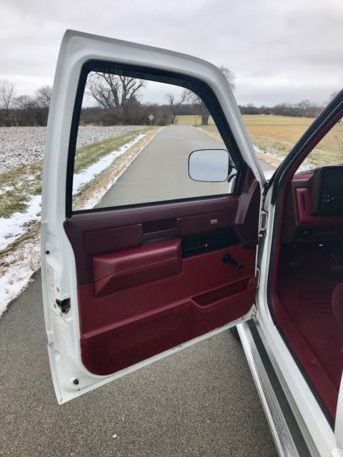 1988 Chevrolet C/K Pickup 2500 Silverado - photo 12