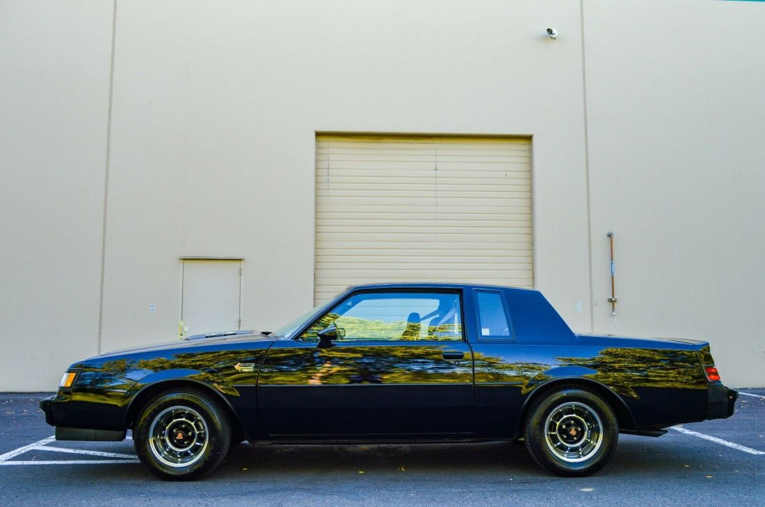 1987 Buick Grand National 5K MILES - photo 2