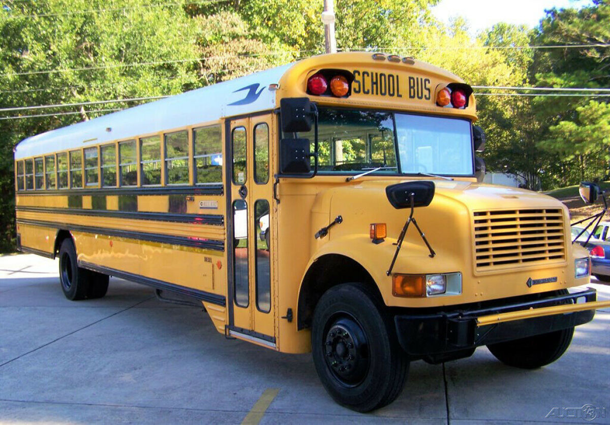 1-OWNER BLUE BIRD 7.3L DIESEL SKOOLIE COMP 2 NON POWERSTROKE THOMAS RV TINY HOME 1991 Ford International 7.3L 3000/3800 72 PASSENGER SCHOOL BUS ROCK SOLID