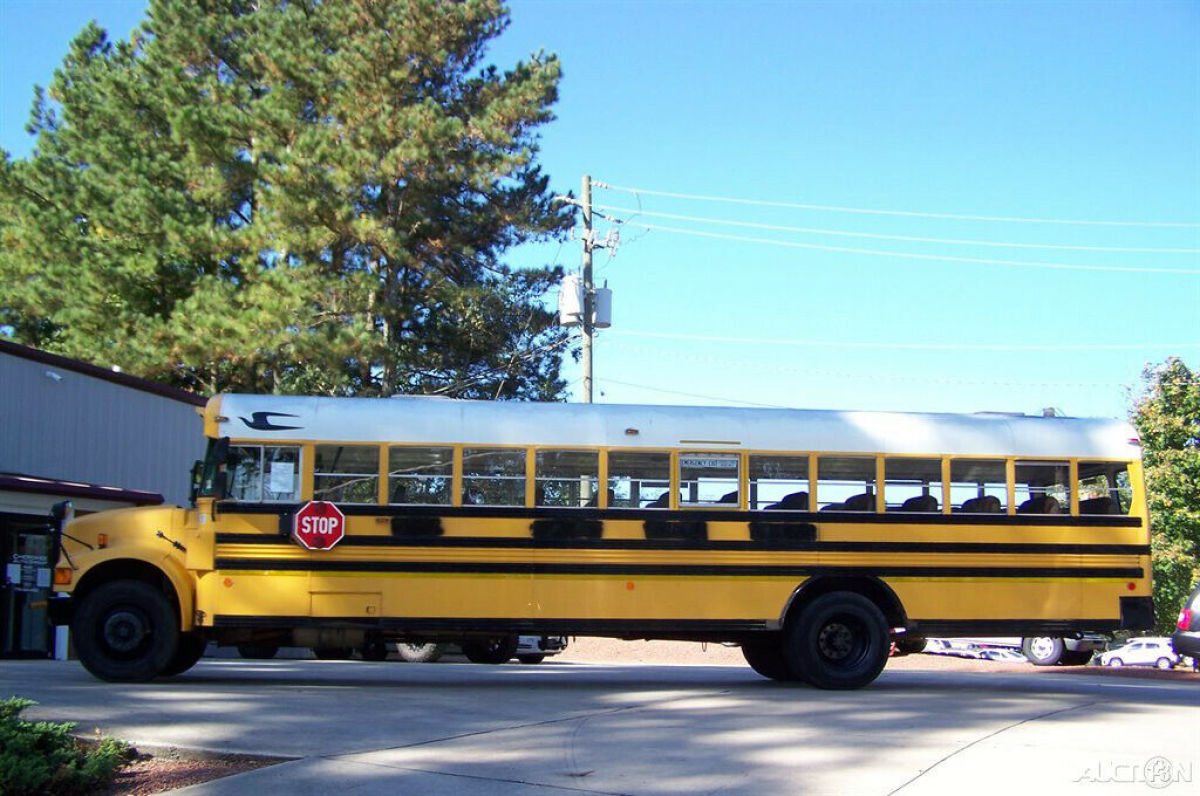 1991 Ford International 7.3L 3000/3800 72 PASSENGER SCHOOL BUS ROCK SOLID - photo 5