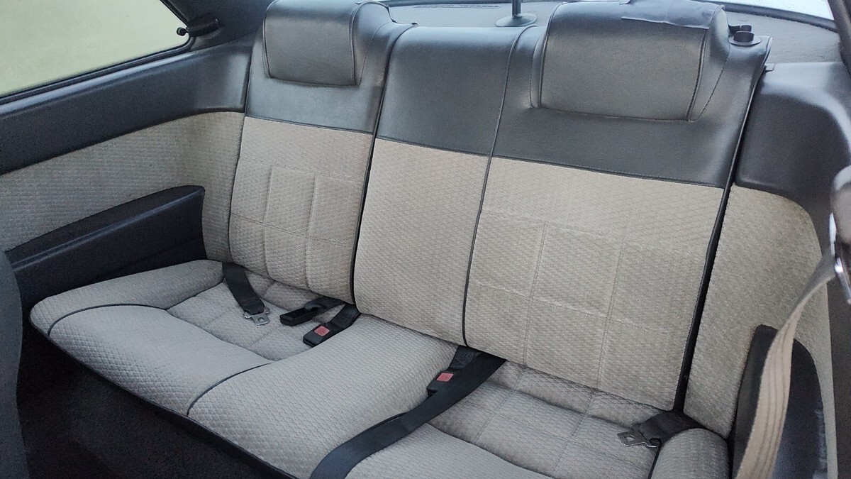1986 Mazda 626 Deluxe 2.0i Coupe - photo 12